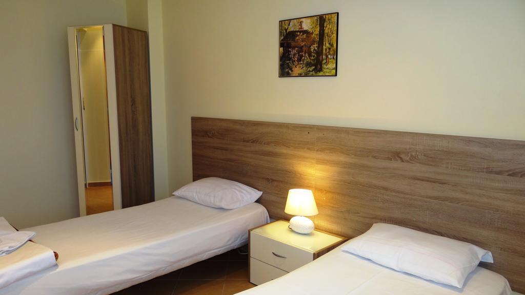 Guest Rooms Kom Sofia Ruang foto